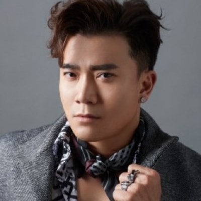 Khang Việt