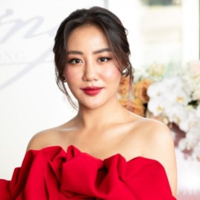 Văn Mai Hương